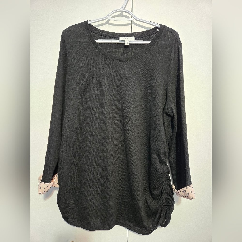 Elle Women's Black Top with Polka‎ Dot Accent Sleeves- Size XXL